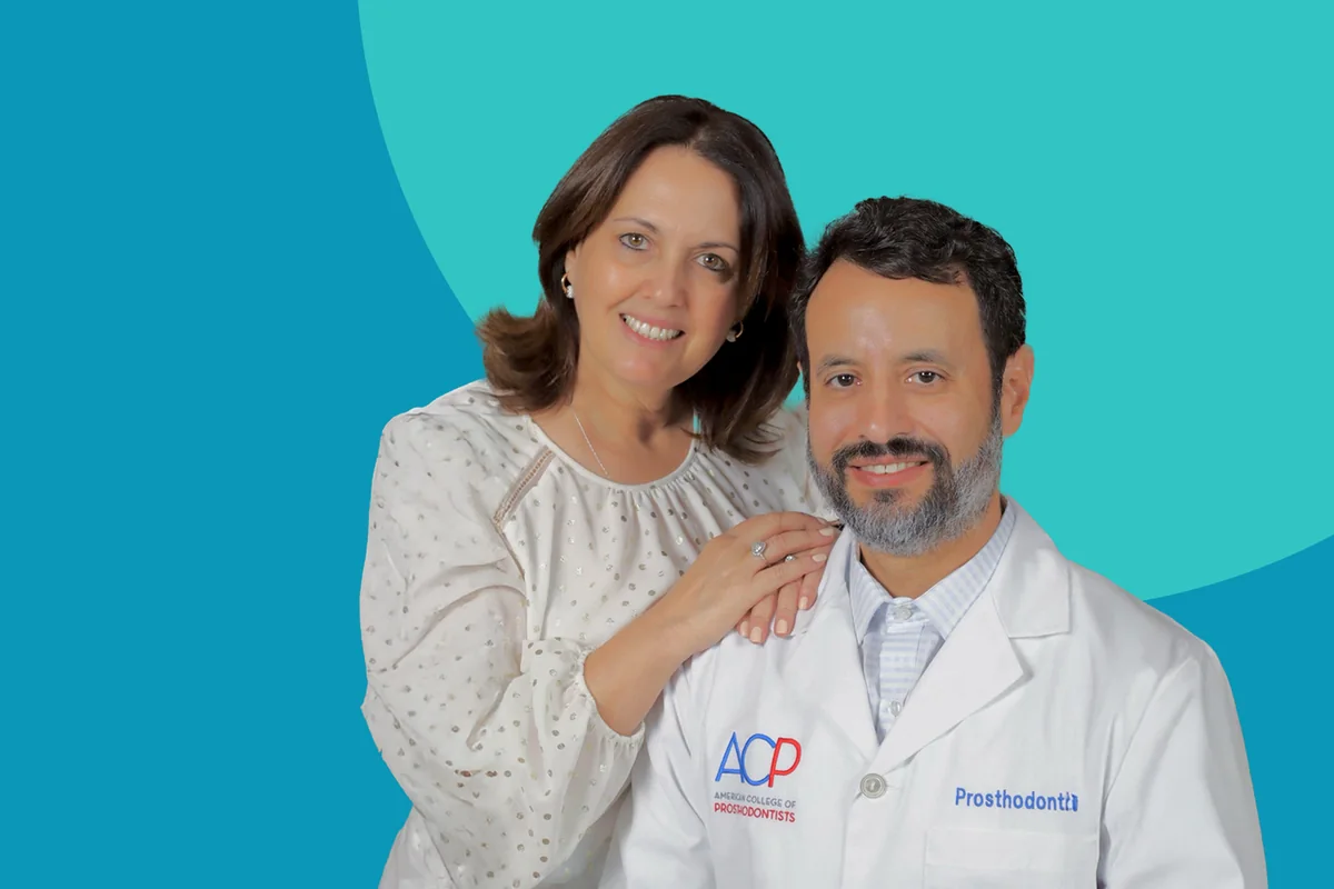 El Dr. Roy Rosado y Kelia Calvo Rosado, RDH, due&ntilde;os de Rosado Dental